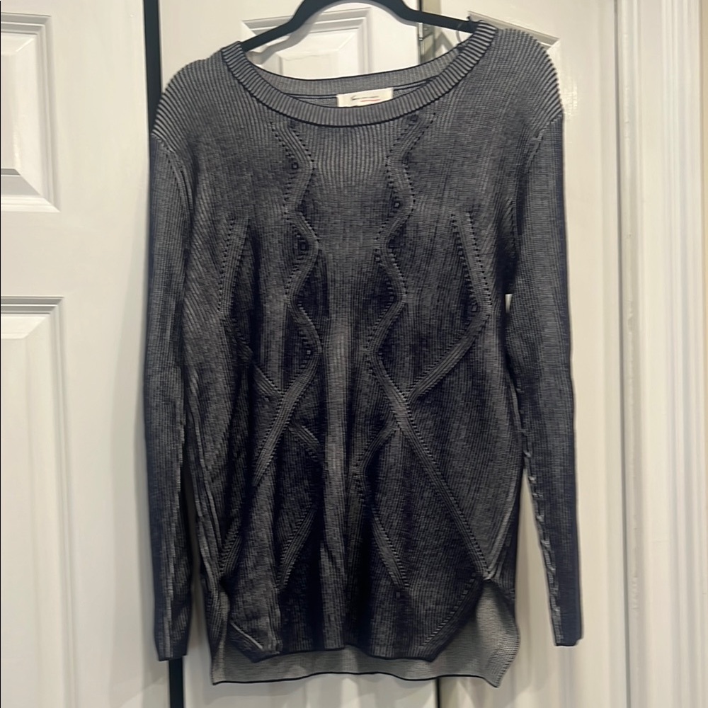 Two by Vince Camuto Gray Crew Neck Sweater with Textured Knit